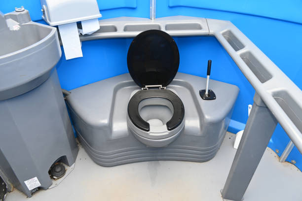 Best Porta potty rental near me  in Highgrove, CA